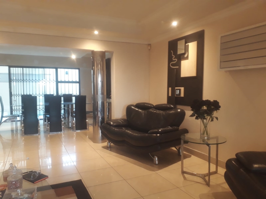 4 Bedroom Property for Sale in Zinniaville North West